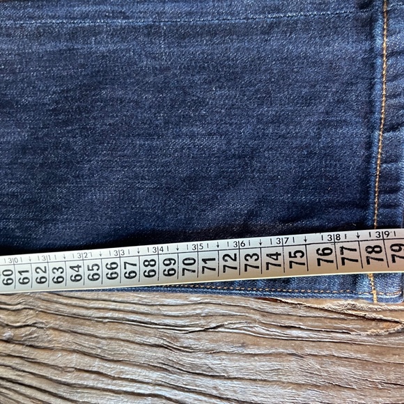 Citizens of Humanity Avedon - low rise, skinny leg jeans - Picture 10 of 10